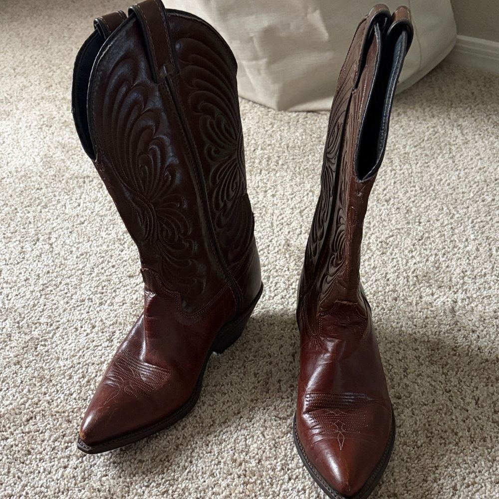 Laredo Classic Brown Leather Cowboy Boots